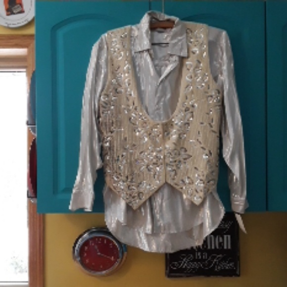 🩶 Vintage 80s Liquid Silver Metallic Blouse Hi Lo Bohemian Gypsy - Picture 4 of 15
